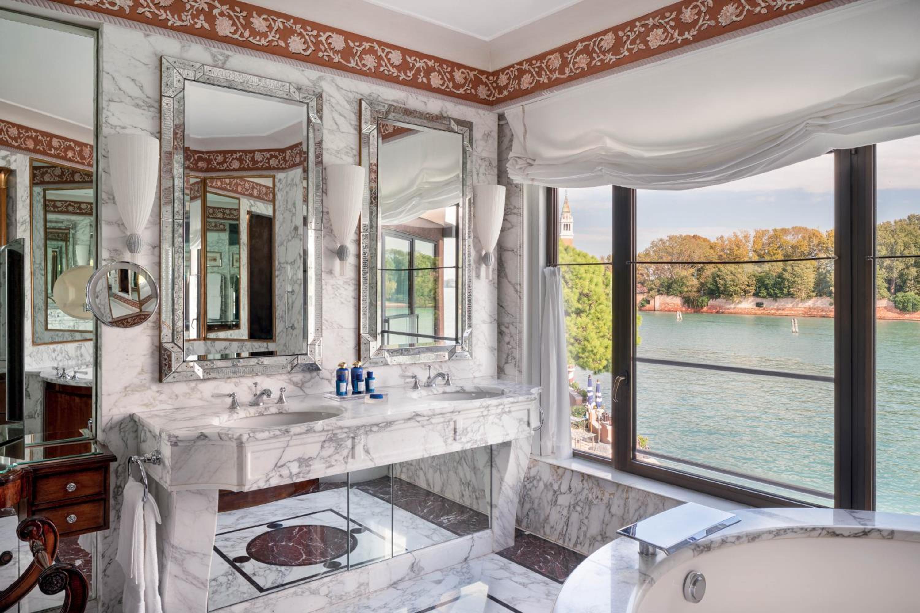 Signature, Suite, Lagoon View, Plunge Pool، Cipriani A Belmond Hotel Venice 2/2