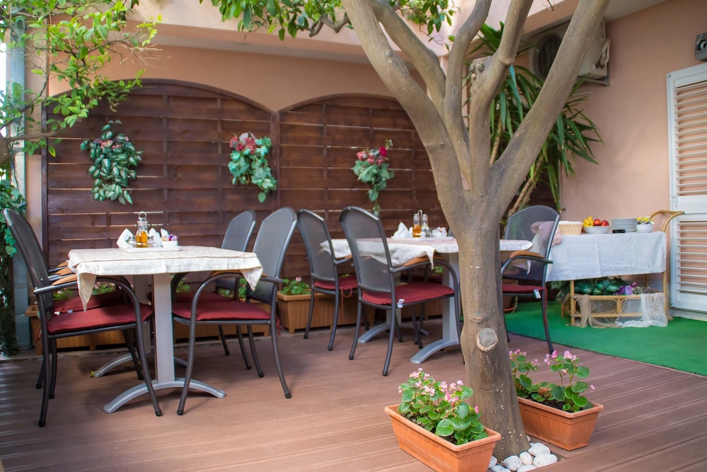 Villa Midea 27/50