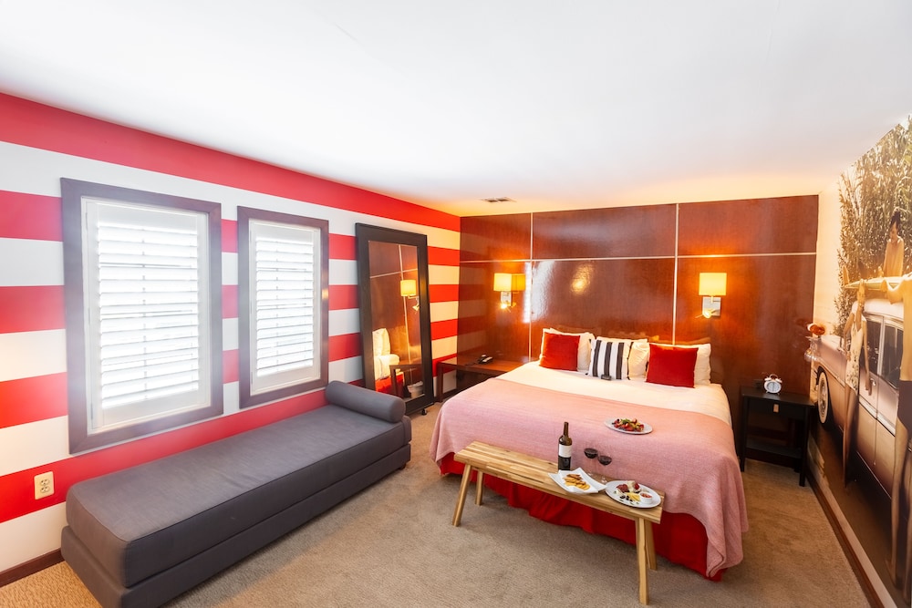 Daddy O Hotel 13/50