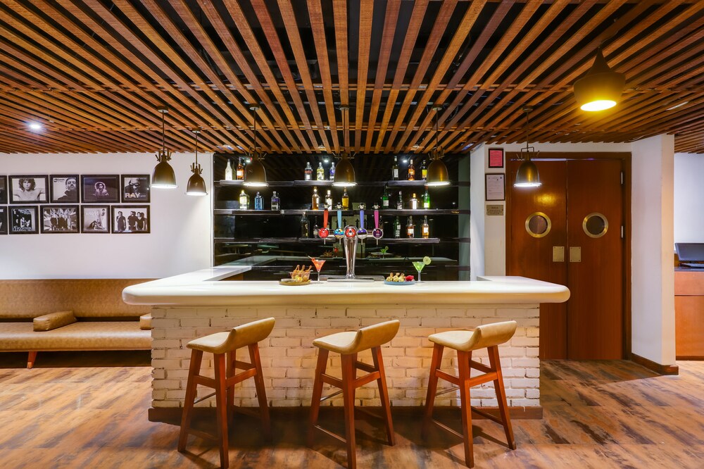 Lemon Tree Premier 1 Leisure Valley Gurugram 47/60
