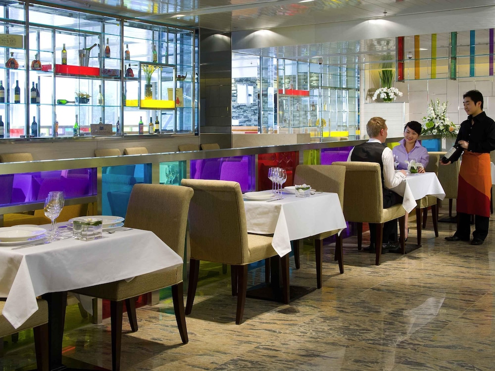 Grand Mercure Beijing Central 38/52