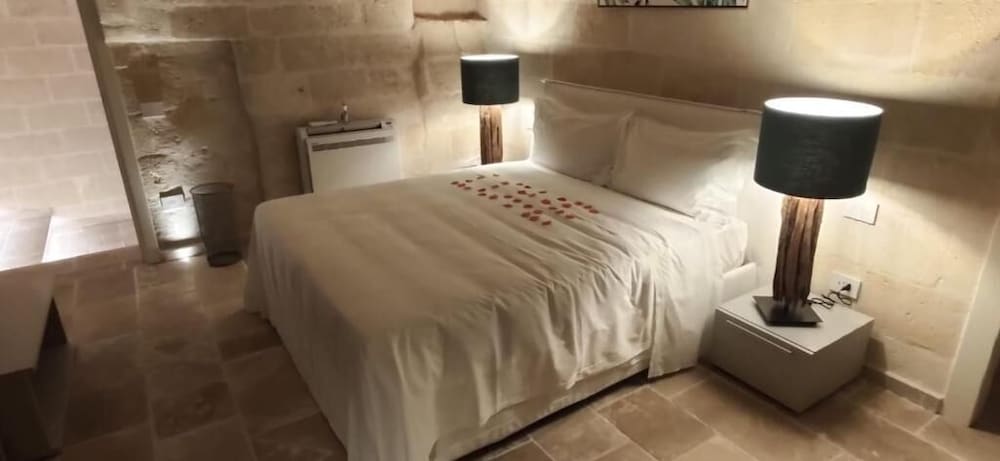 Cinque Elementi Sassi Matera 12/50