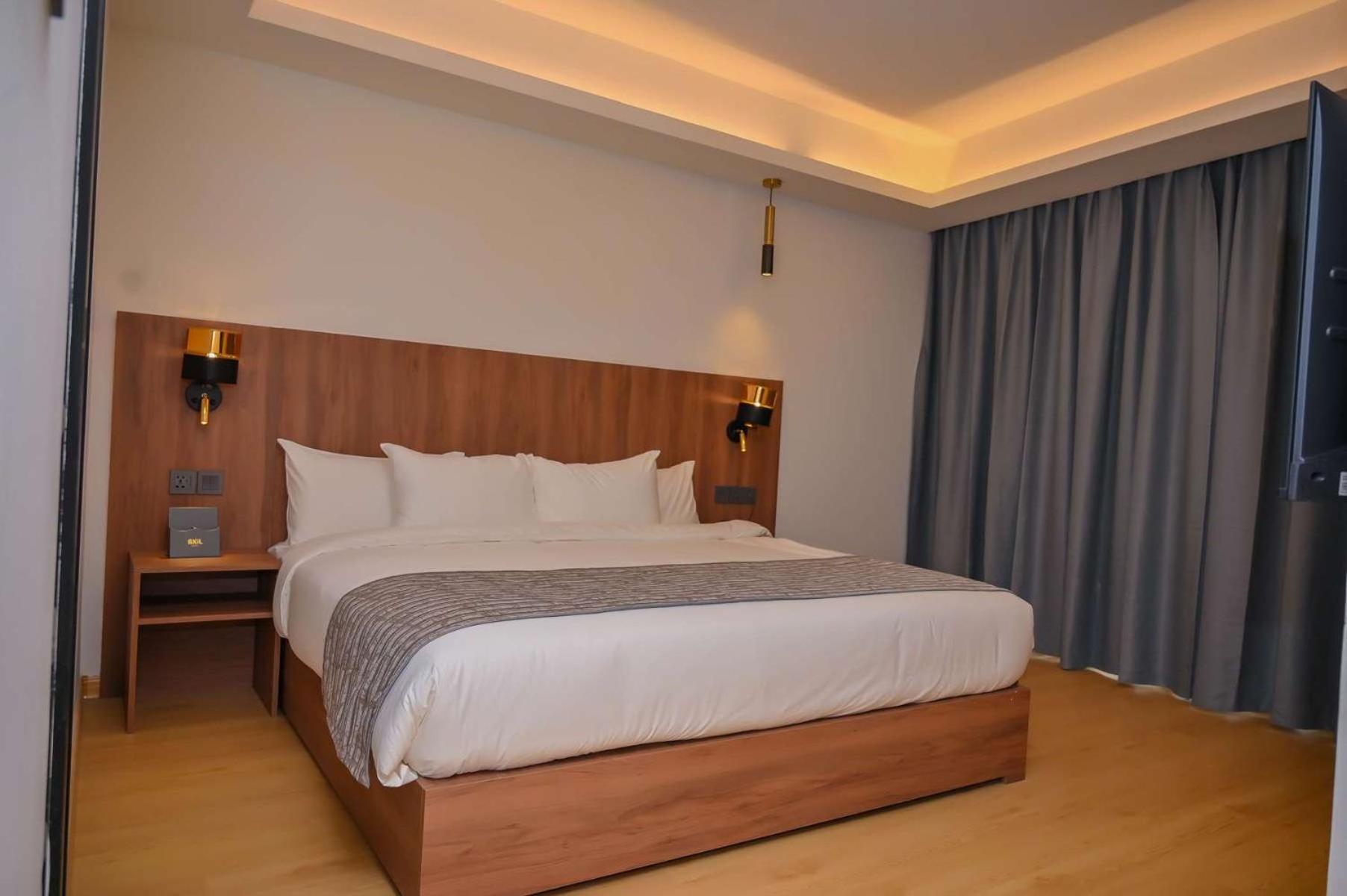Standard, Double Bed
