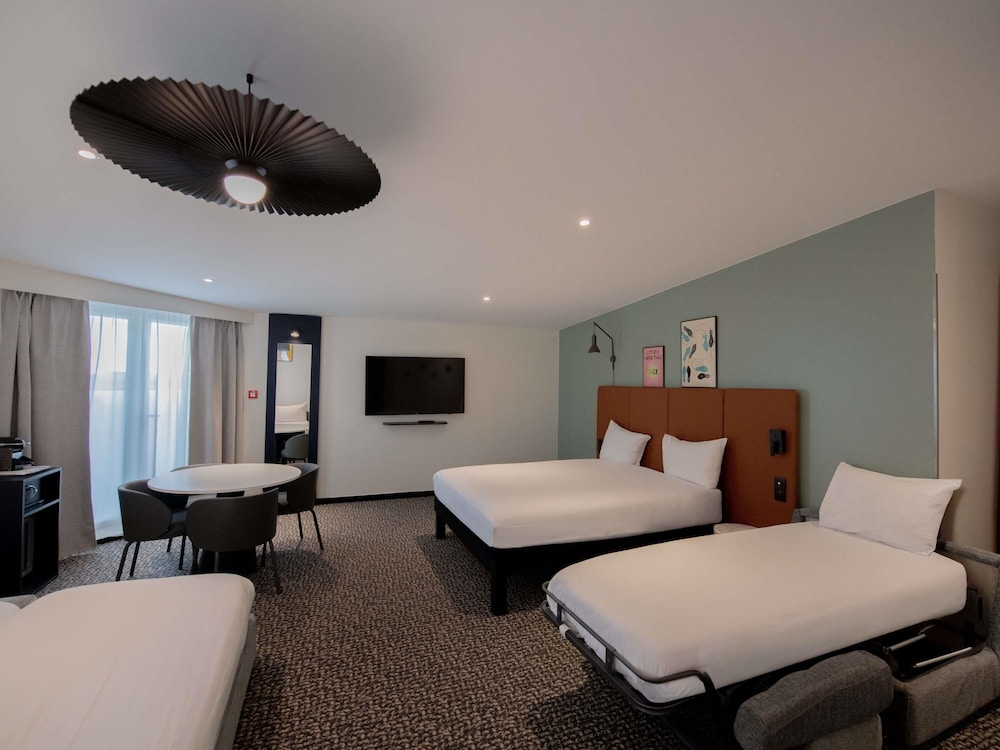 Ibis Paris Canal Saint Martin 25/69