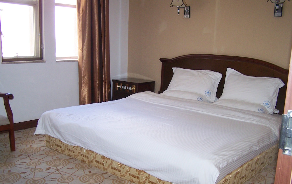 Premier Hotel 4/10