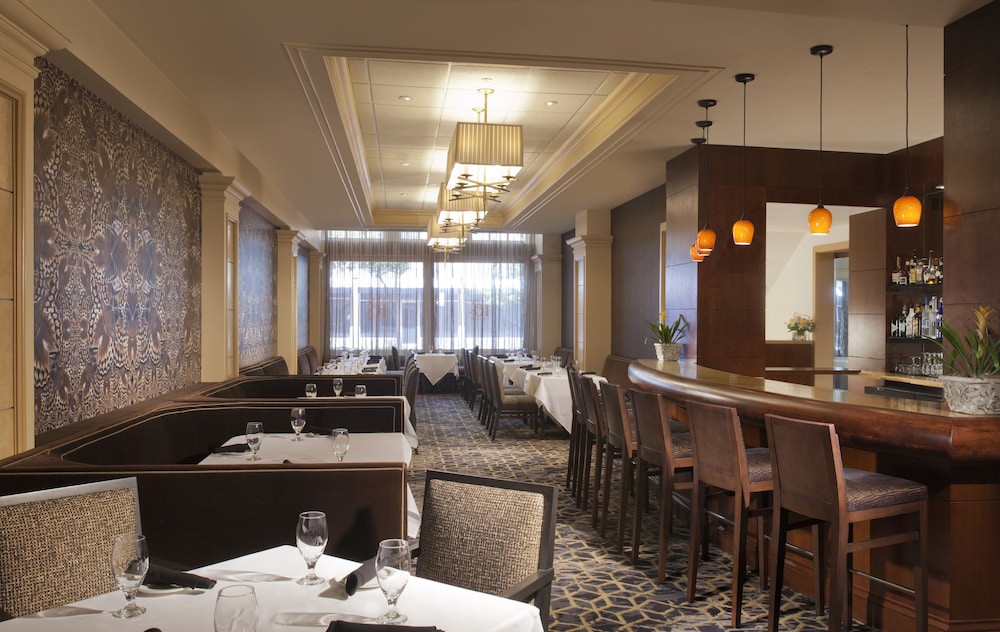 The Ashton Hotel 21/38