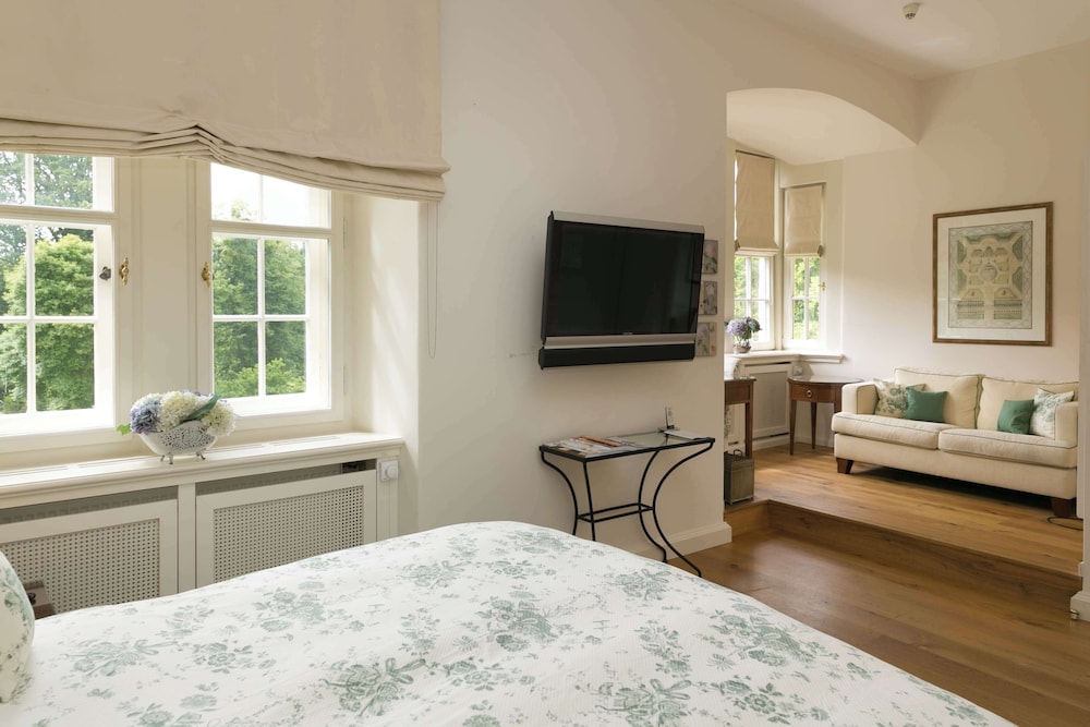 Schlosshotel Munchhausen 13/50