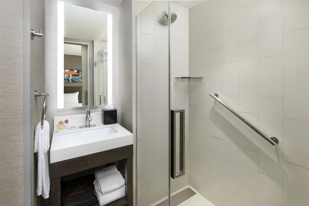 Hyatt Place New York City Times Square 49/50