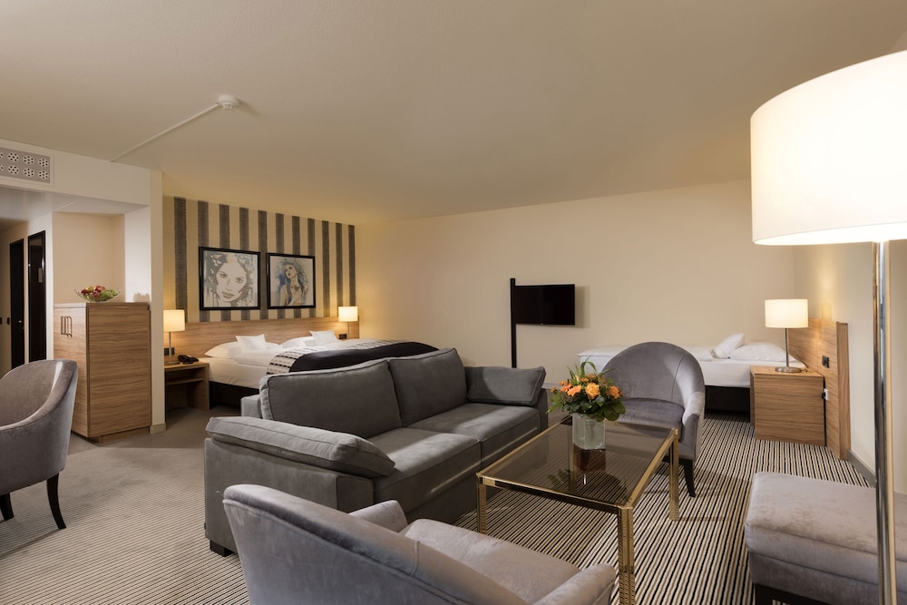 Maritim Hotel Koenigswinter 40/71