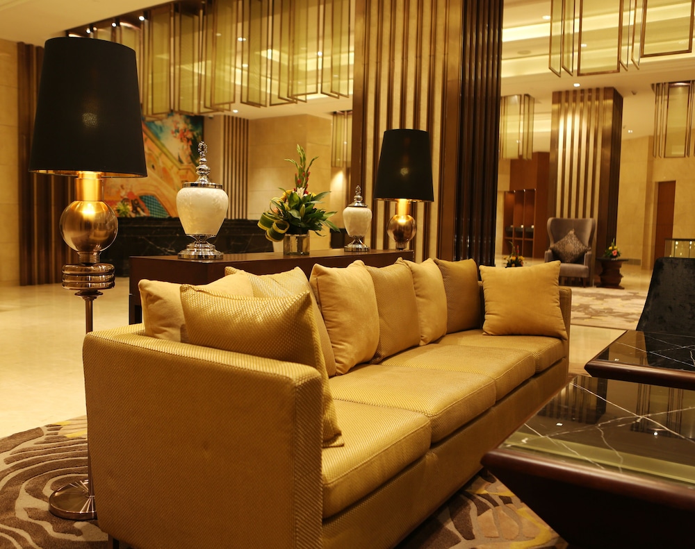 Pride Plaza Hotel, Aerocity, New Delhi 26/48