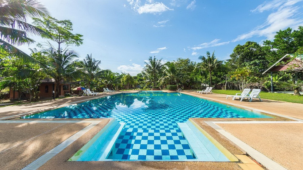 Doo Dee Boutique Resort by Swiss Chalet 43/50
