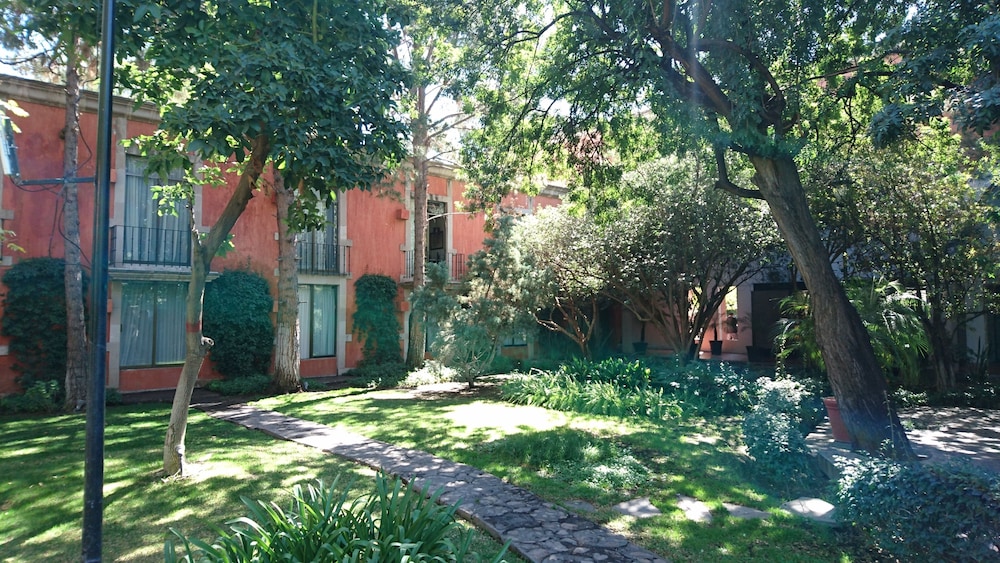 Hotel Gobernador 48/49