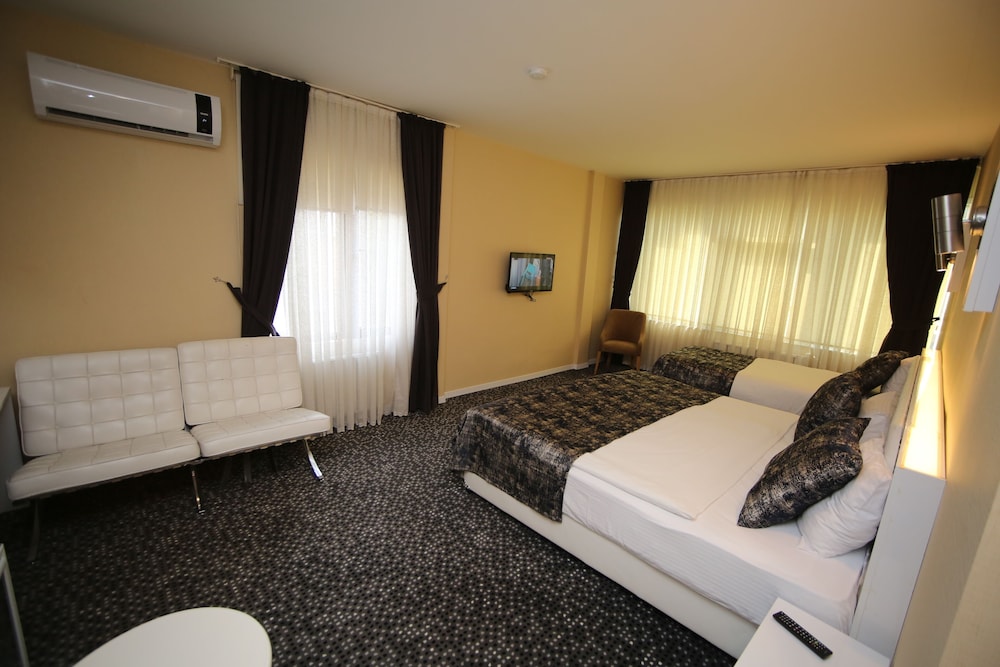 غرفة عائلية بسرير كوين، Grand Nora Hotel 4/5