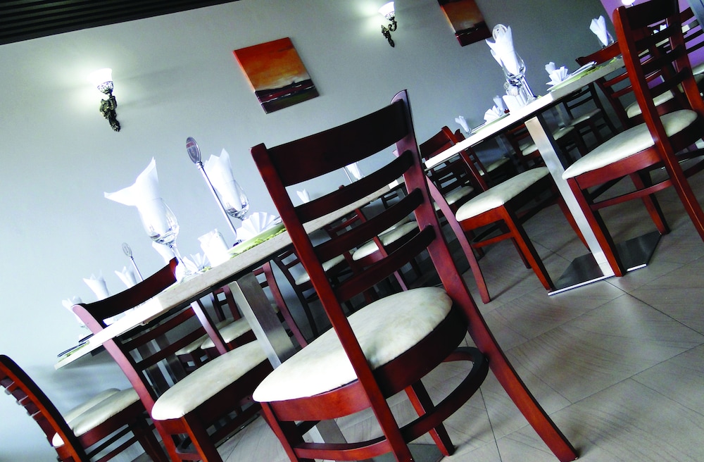 Hotel Labama 14/18