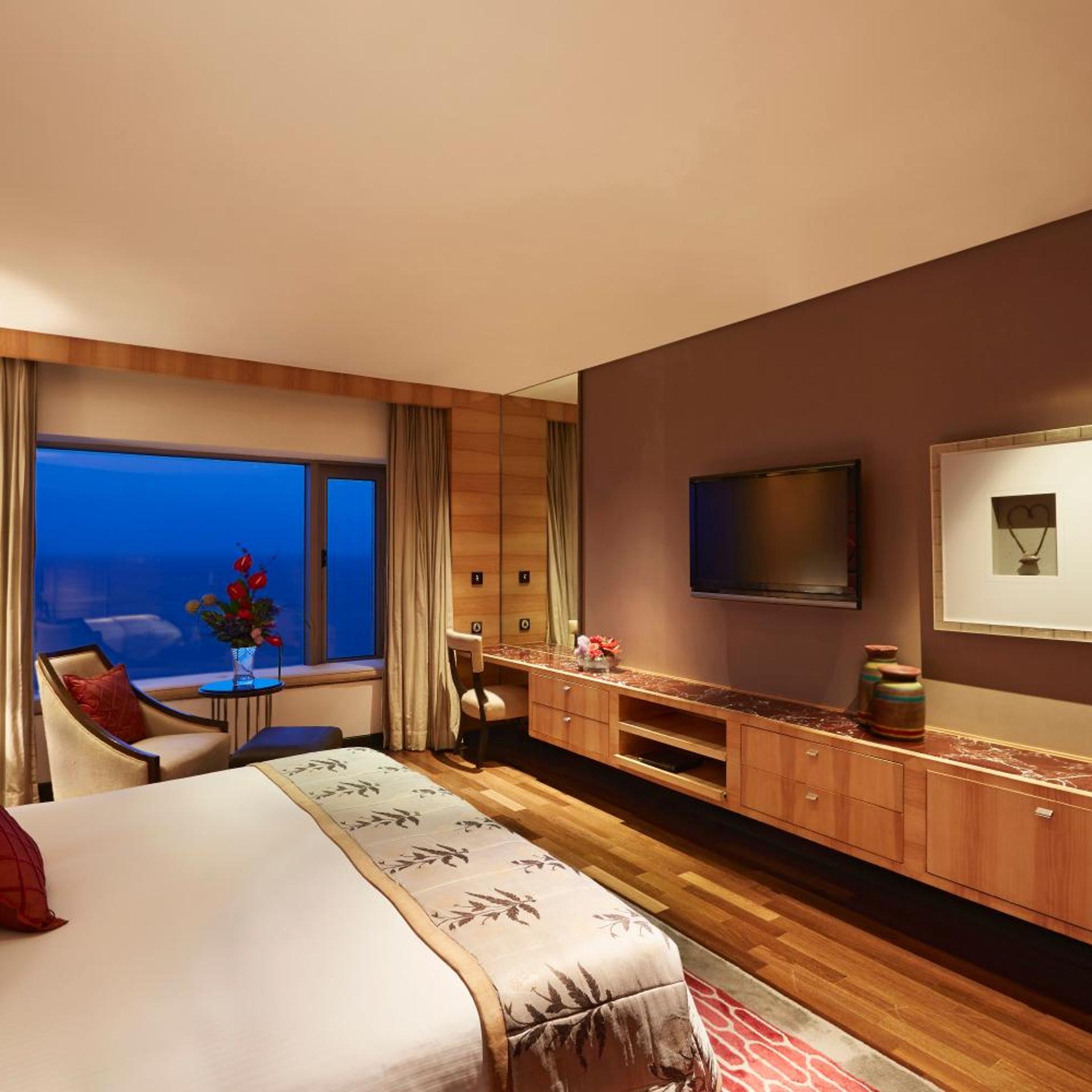 Grand, Luxury, Suite, Butler