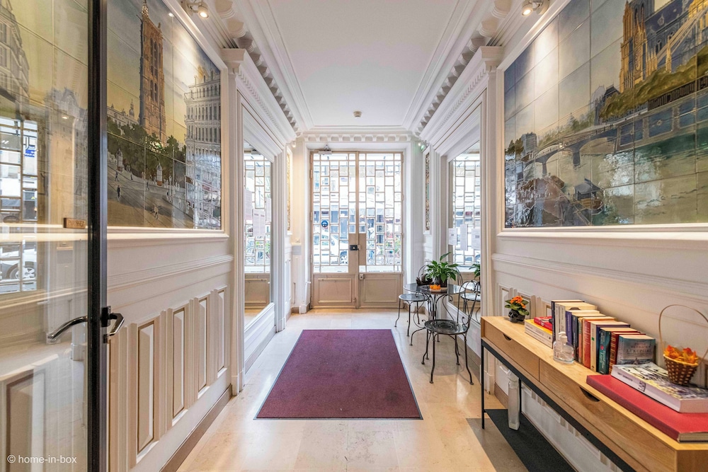 HOTELHOME PARIS 16 11/50