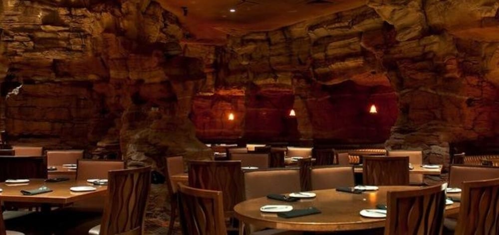 Cliff Castle Casino Hotel 47/63