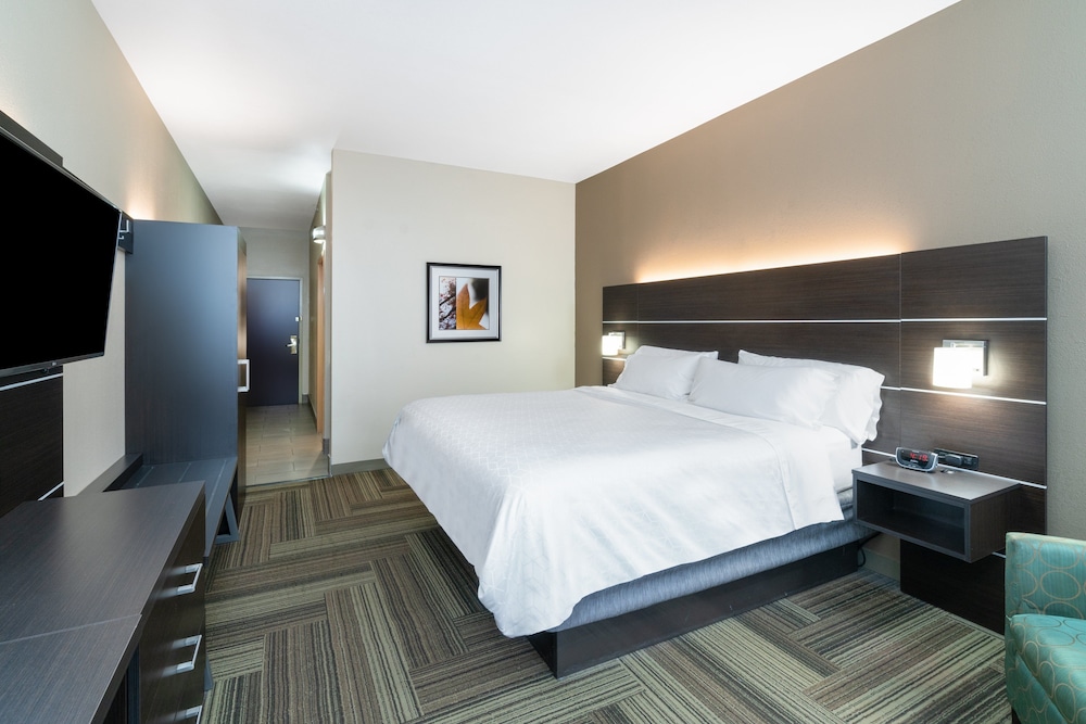 Holiday Inn Express Hotel Suites Ashland 22/56