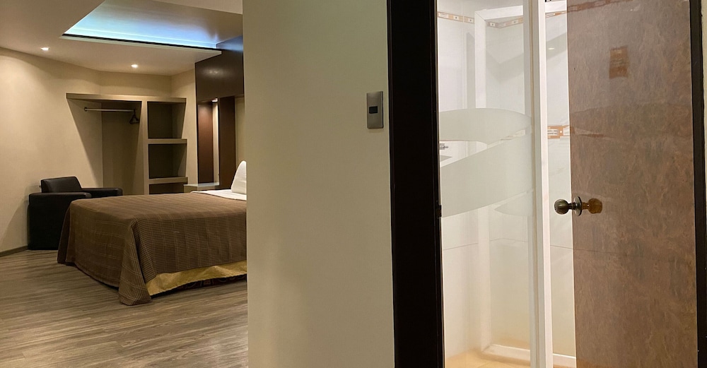 Hotel Escala Central del Norte 31/31