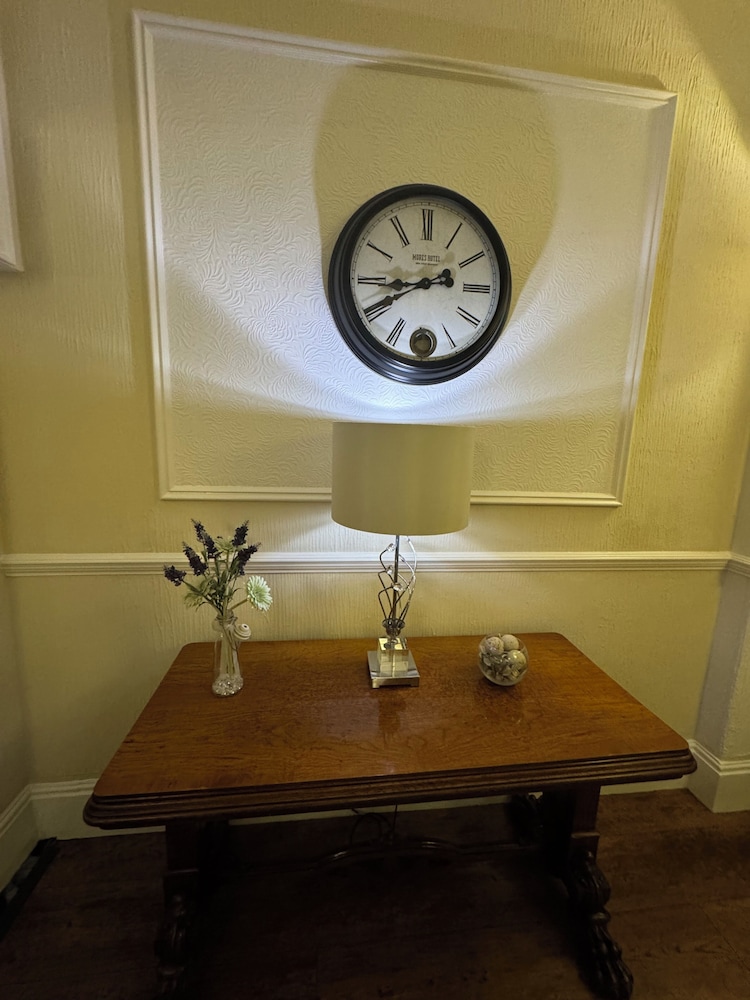 The Winchmore Hotel 18/46