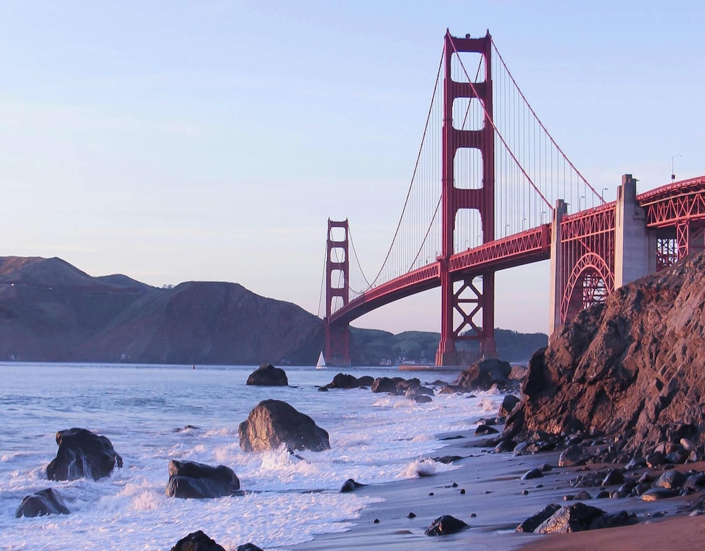 Bay Bridge Inn 26/29
