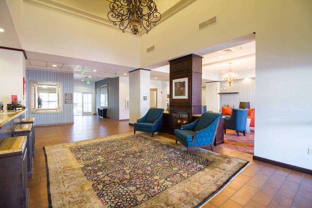 Hampton Inn And Suites Huntsville Southeast Hampton Cove Al 34/49