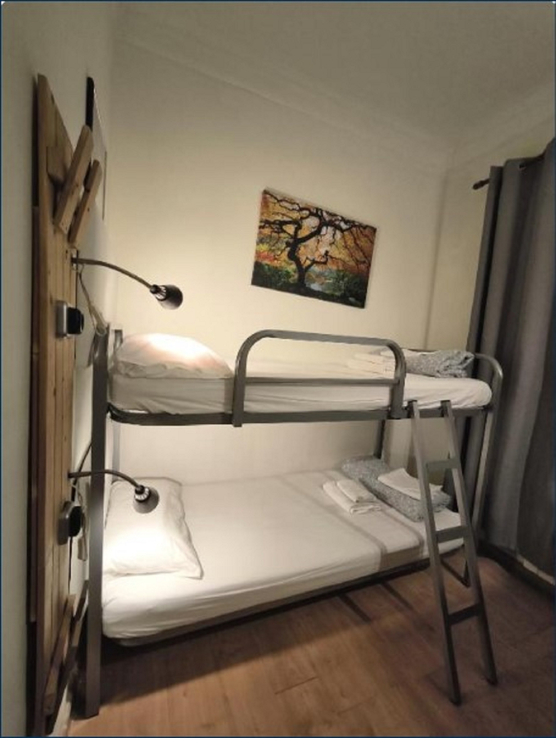 Wow Hostel Barcelona 26/28