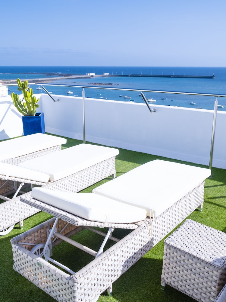 APARTAMENTOS ISLAMAR ARRECIFE 23/23