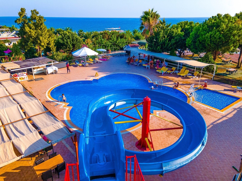 Elysium Elite Hotel & Spa 19/35