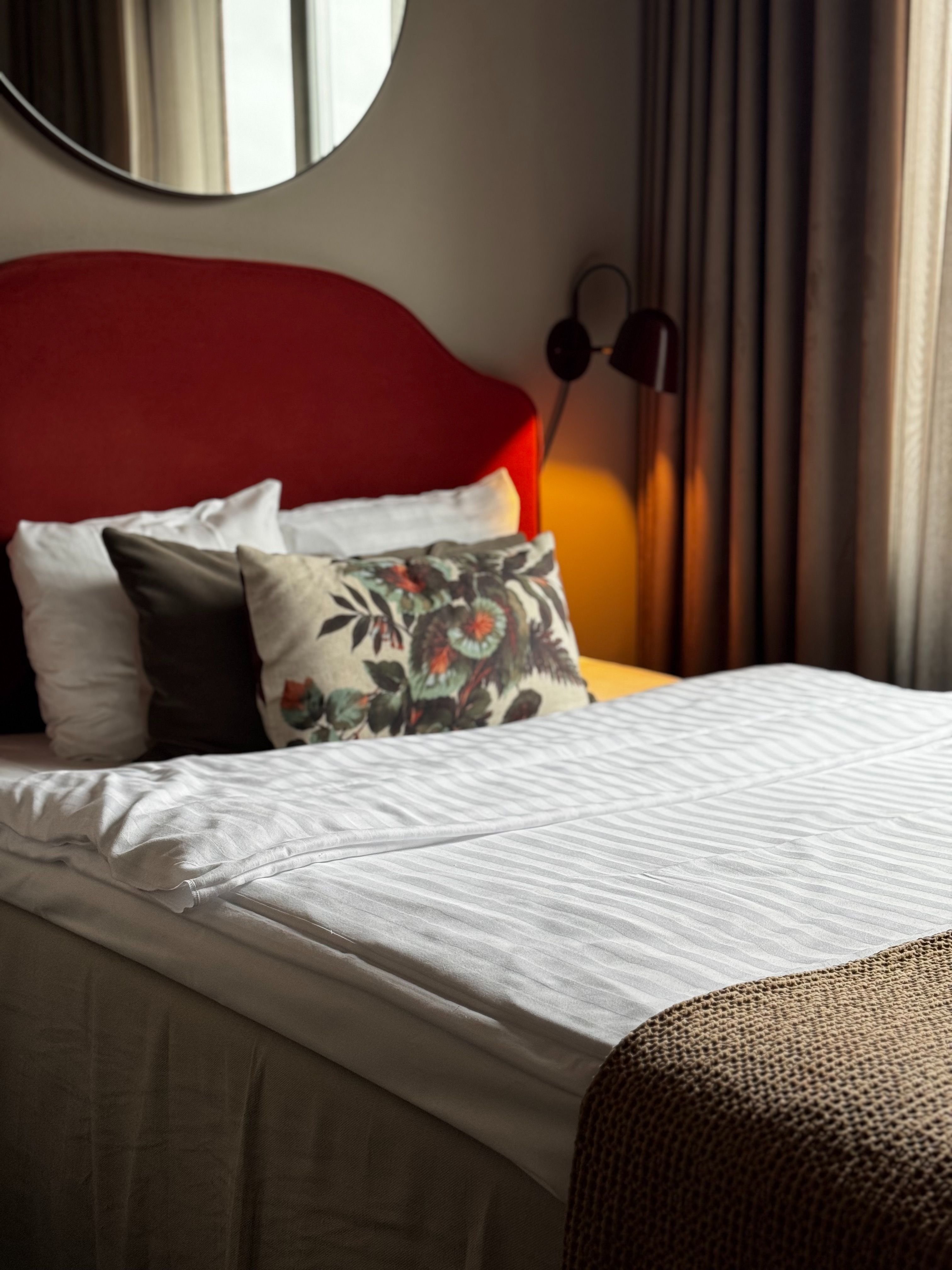 PLUS, MINI, DOUBLE BED