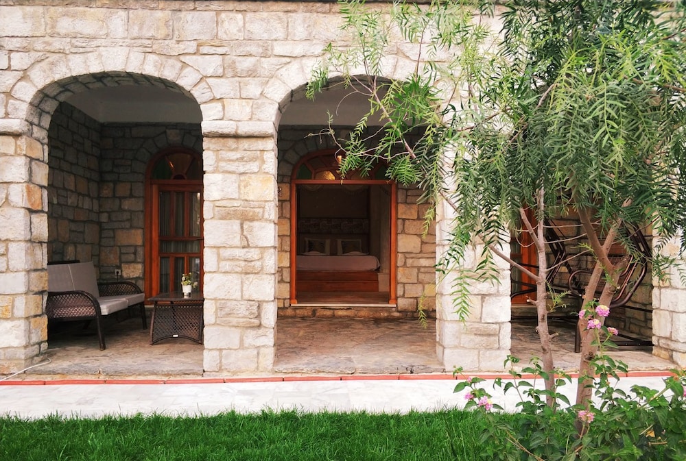 Portofino Boutique Hotel 2/50