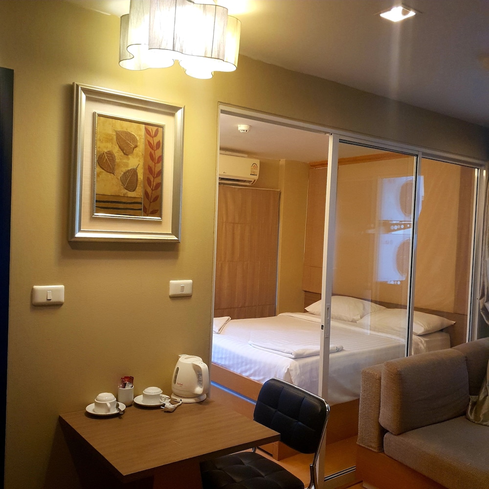 Greenview Ekkamai 10 28/48