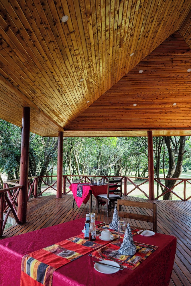 ROYAL MARA SAFARI LODGE 13/33