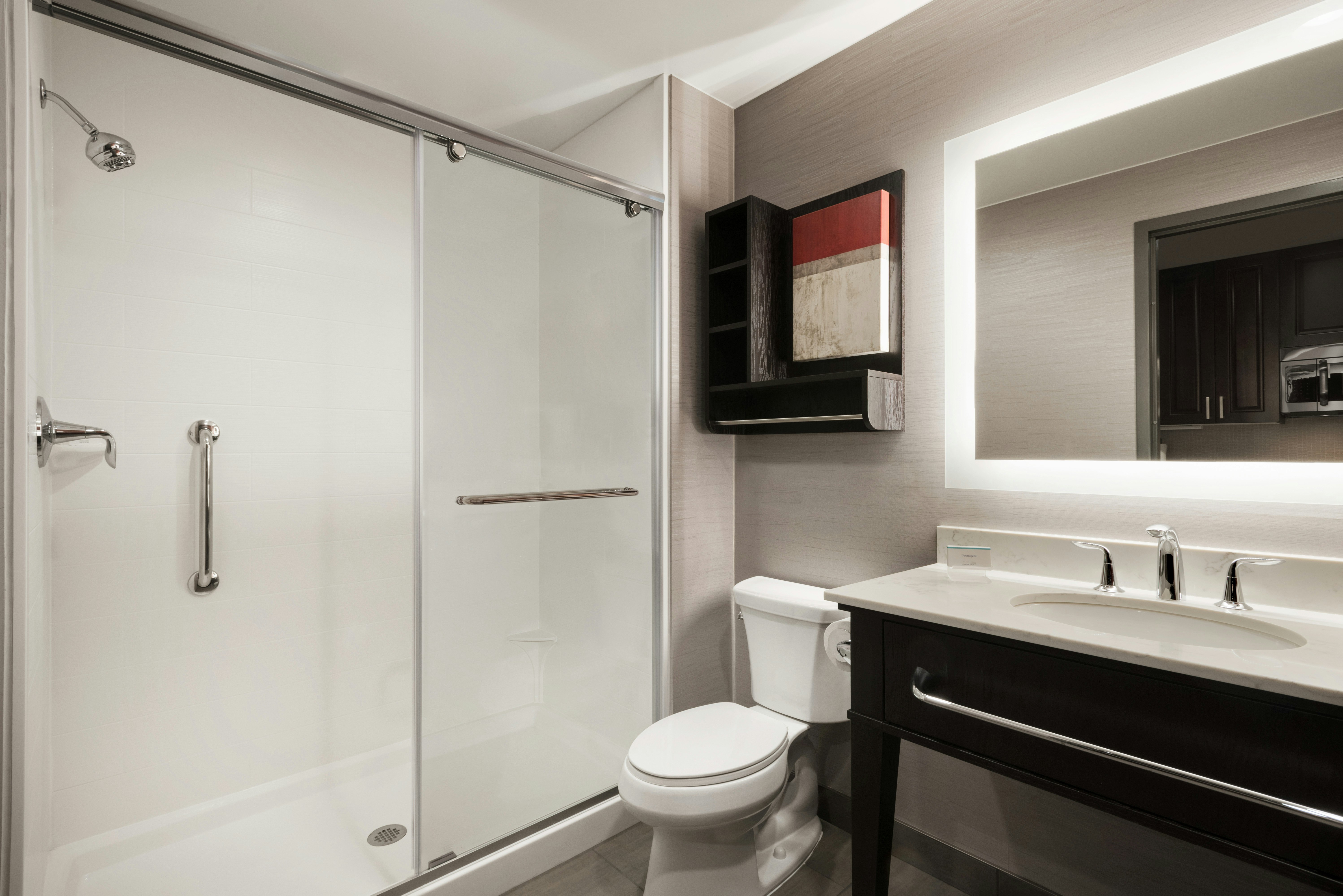 STUDIO, SUITE, KING BED