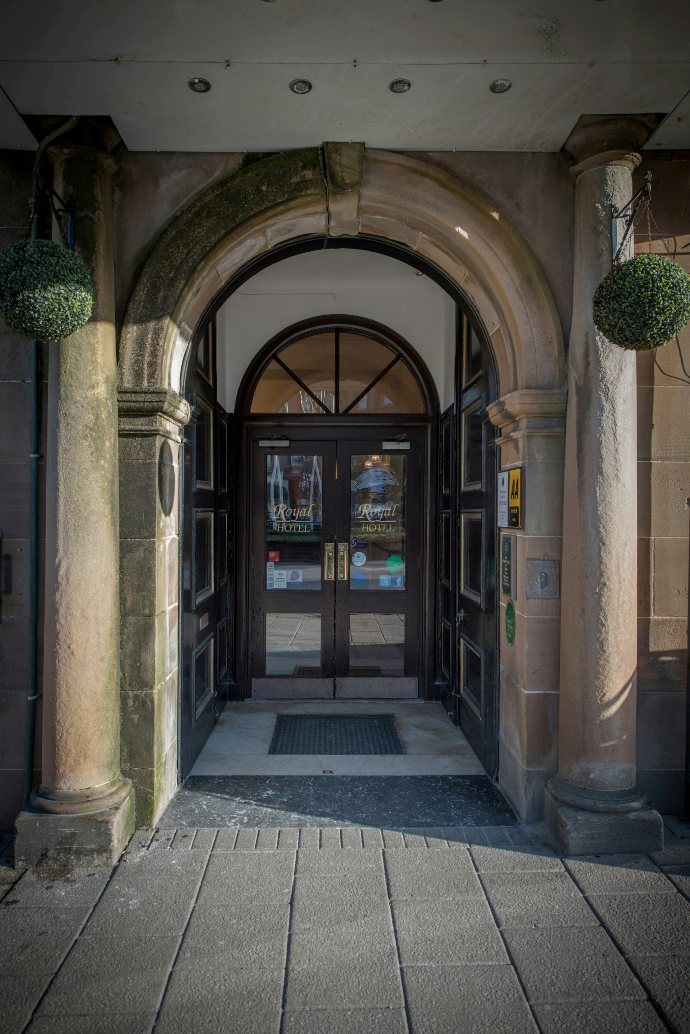 Royal Hotel Oban 49/50