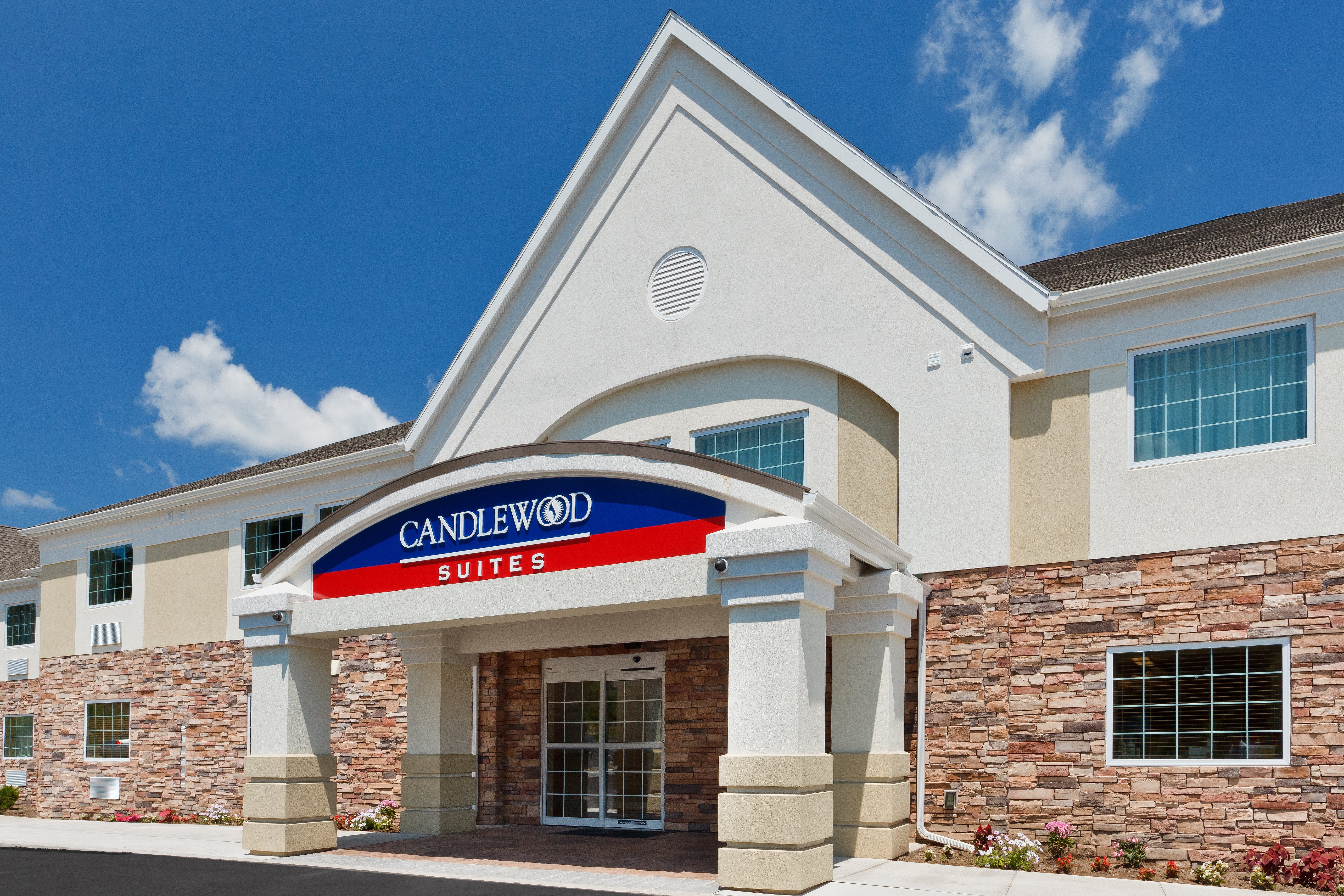 Candlewood Suites Hazleton 2/46