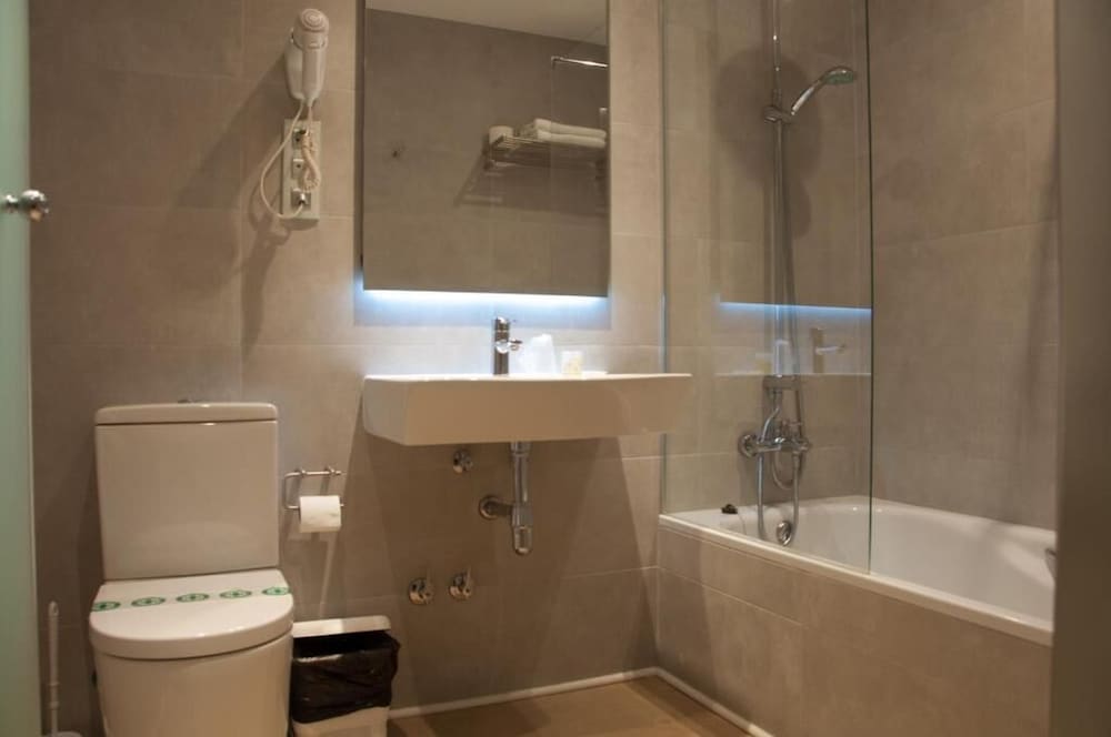 Hostal Bcn 46 3/36