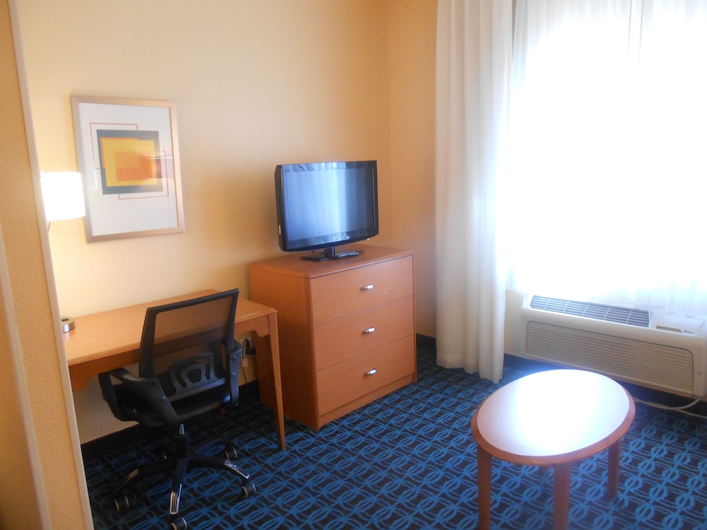 Holiday Inn Express Suites Phoenix Mesa West An Ihg Hotel 21/30