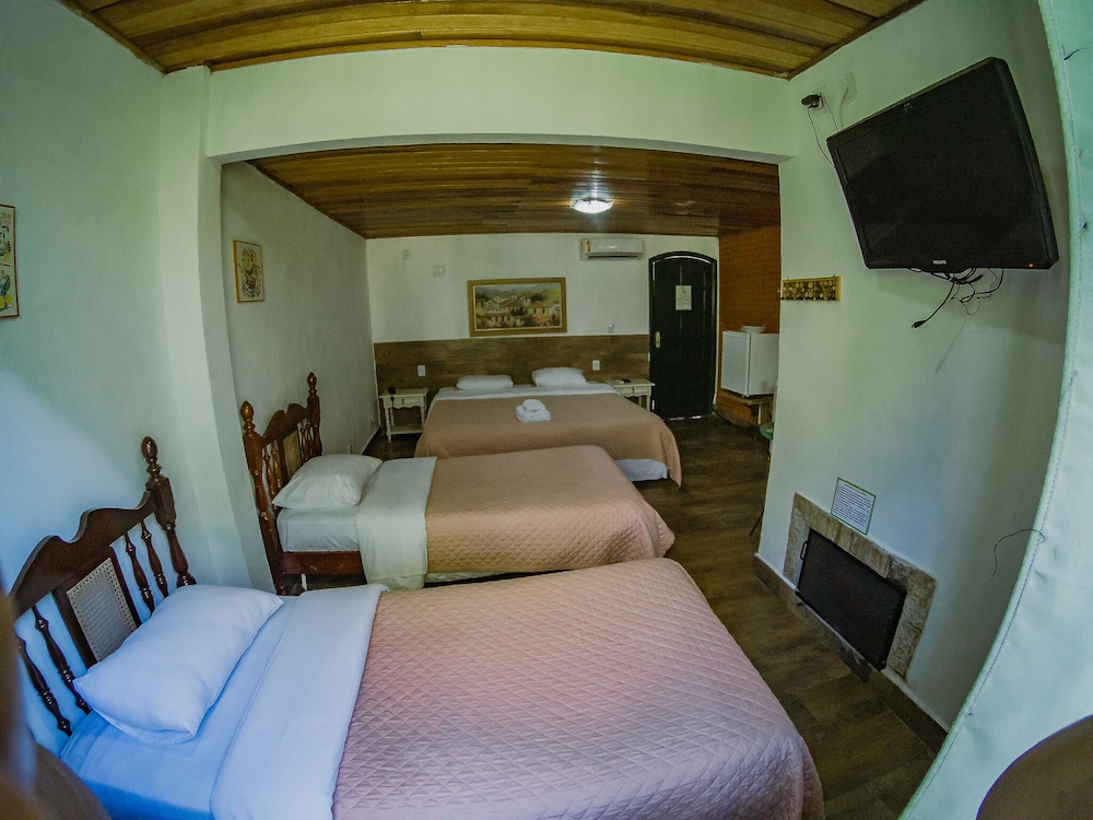 Hotel Mirante Do Penedo 16/49