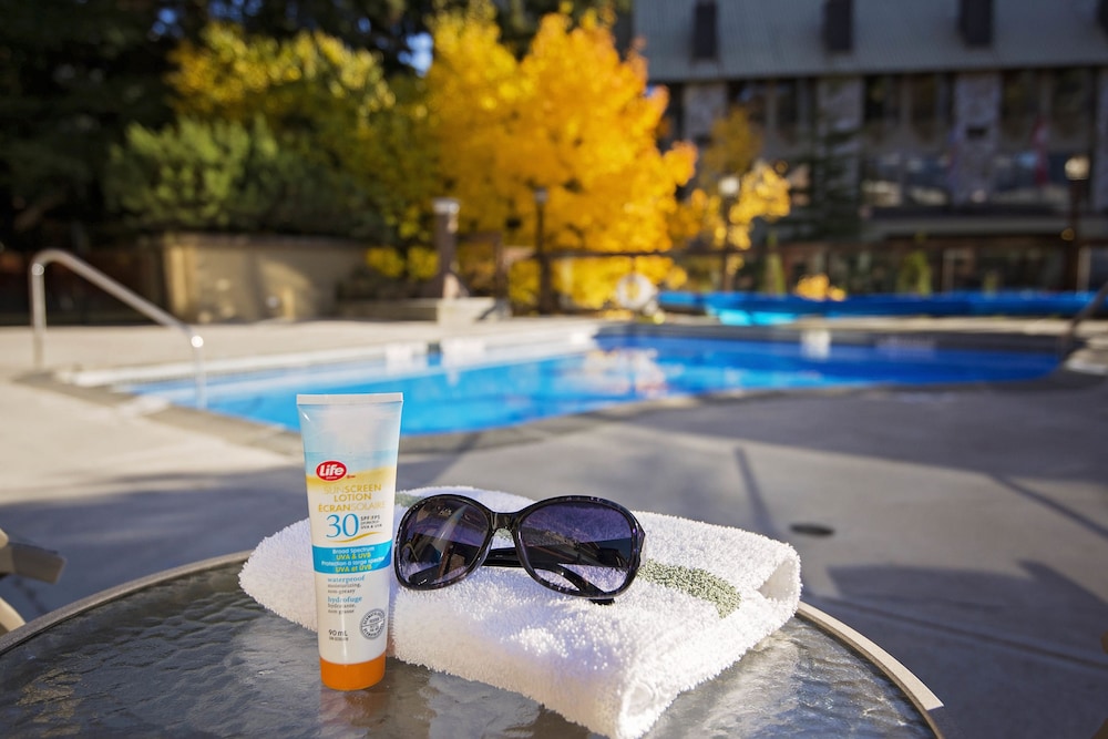 Whistler Village Inn Suites 62/73