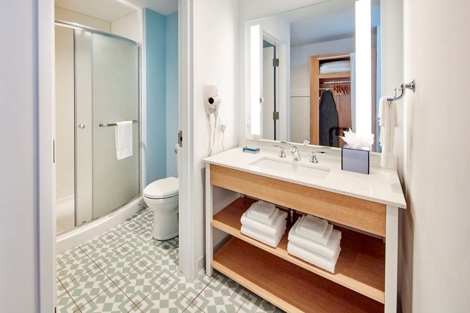 Universal's Endless Summer Resort - Dockside Inn and Suites 23/25