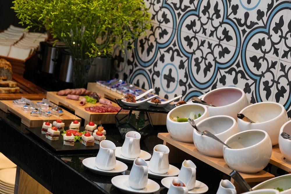 Hanoi Allure Hotel 44/60
