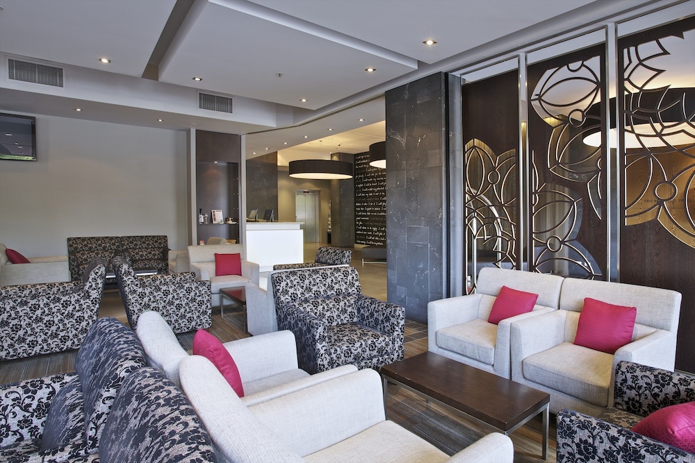 Mantra Hindmarsh Square 44/59