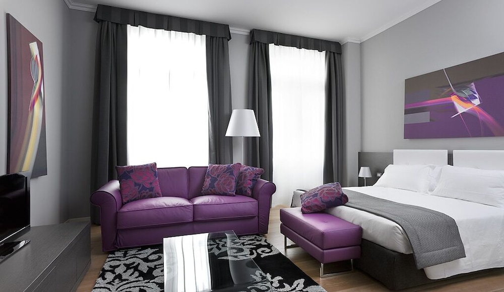 Palace Suite 24/64