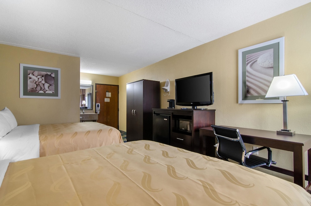 Quality Inn Merriam Kansas City 23/41