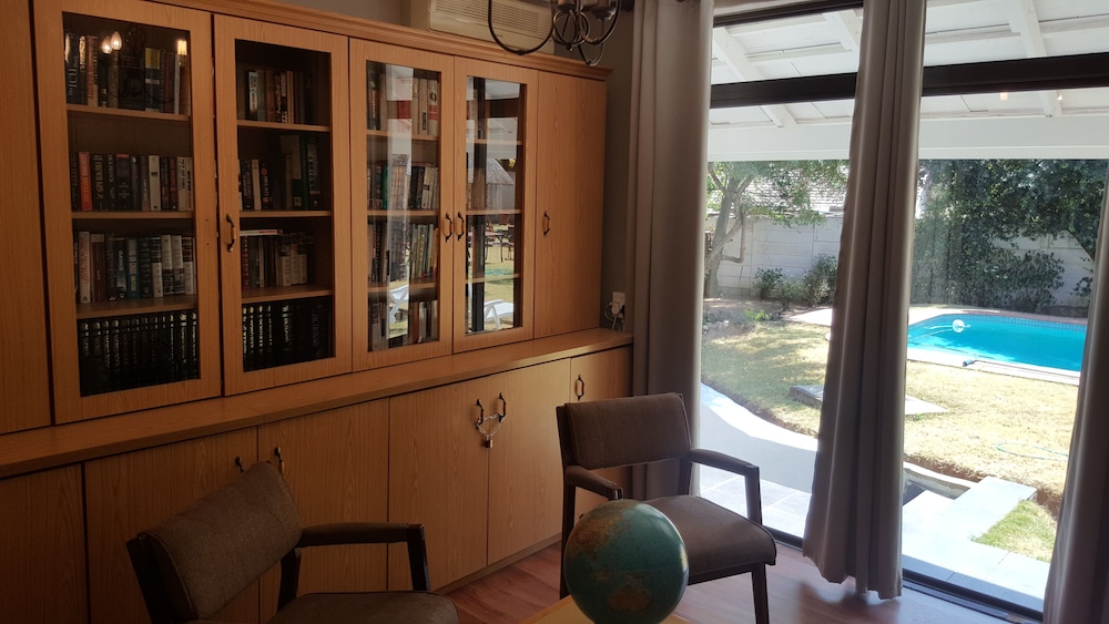 Luxury Heights Guesthouse 19/26