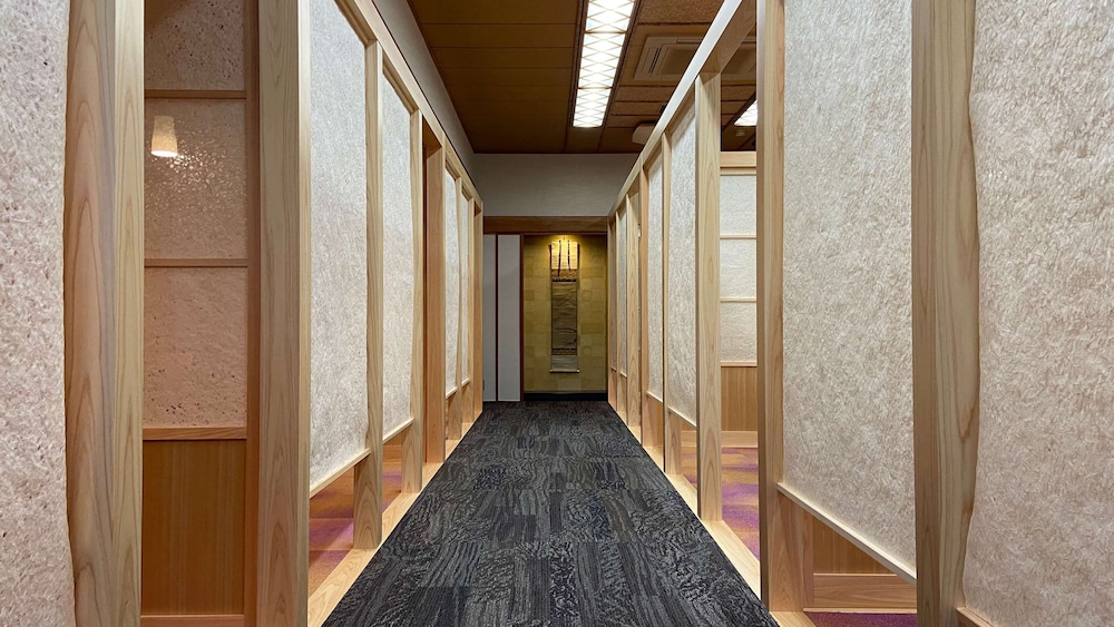 Hotel Hagoromo 5/50