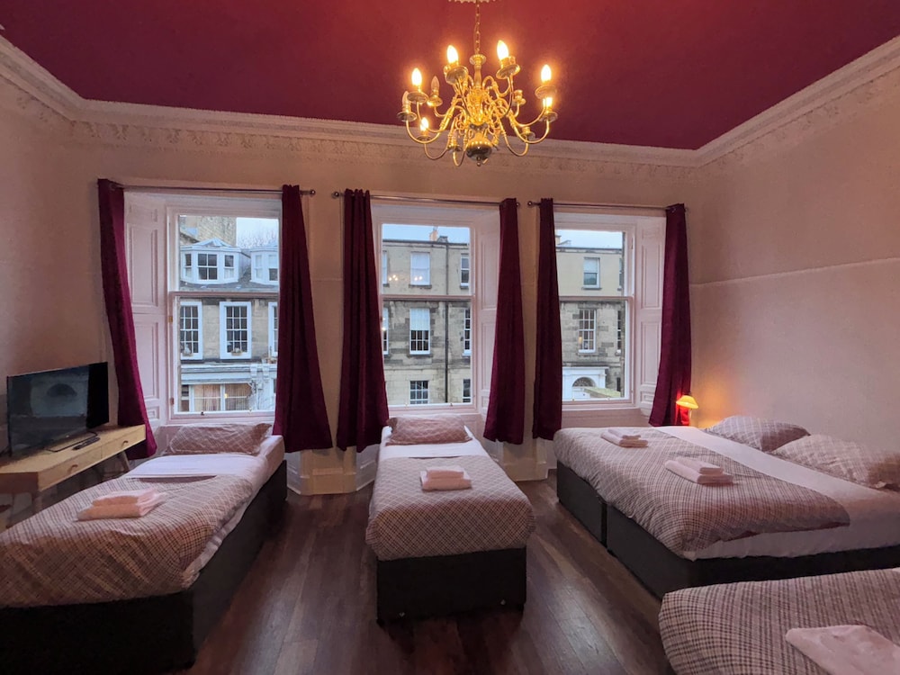 Regent House Hotel 35/64