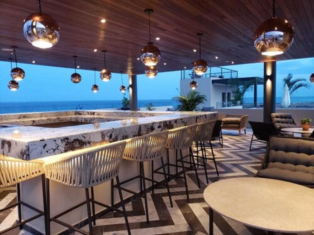 Singular Joy Downtown Residences 34/50