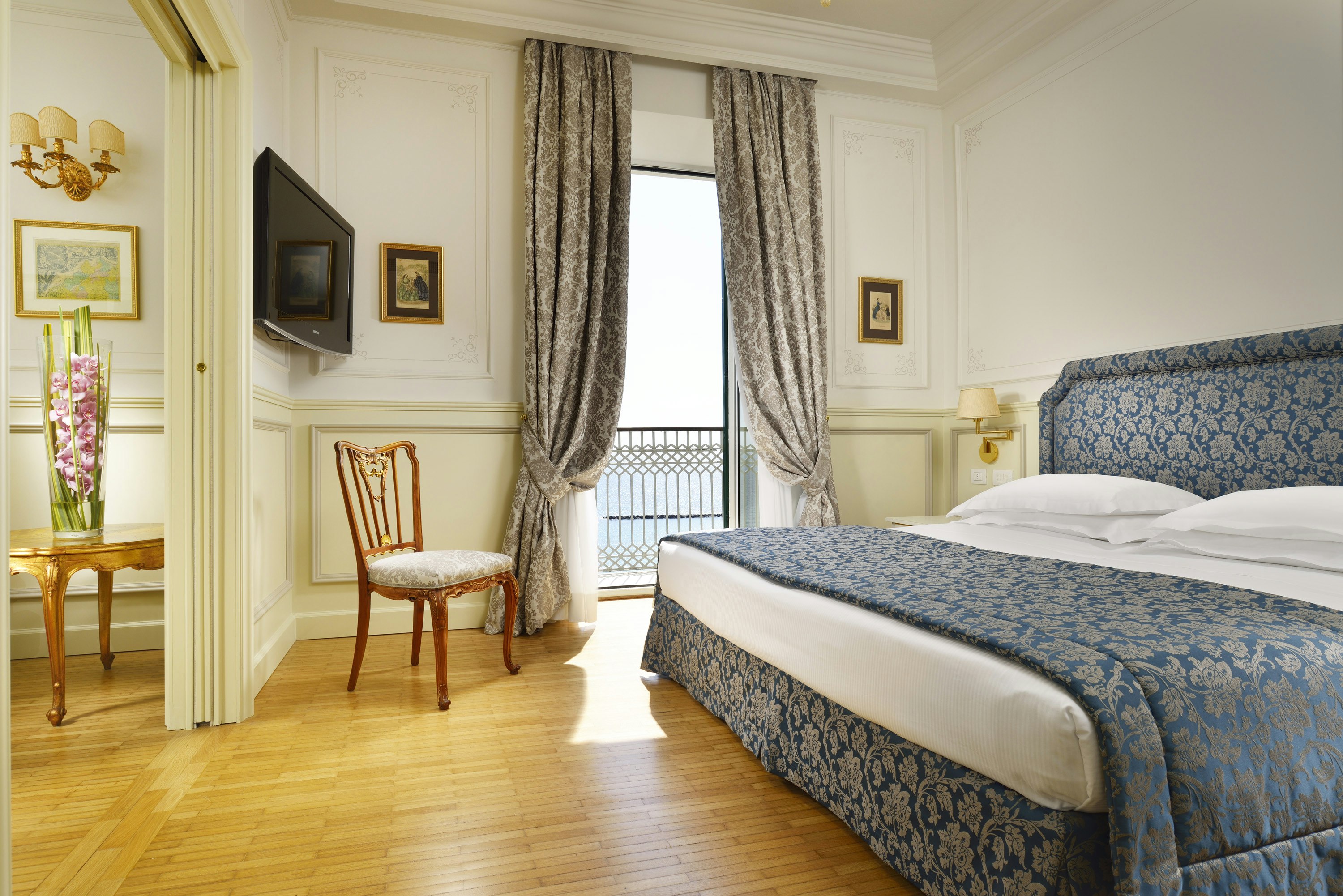 Royal Hotel Sanremo 22/83